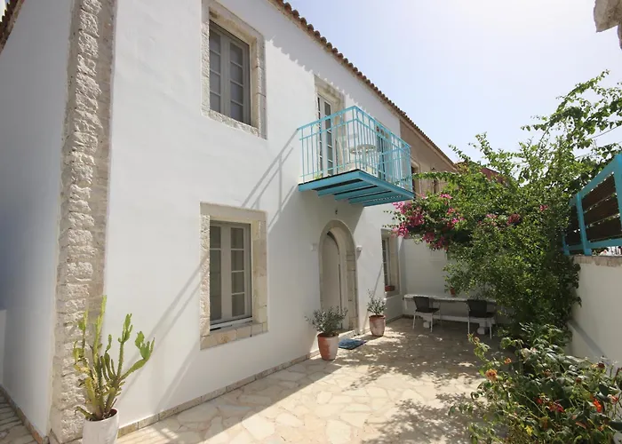 Anemos Villa